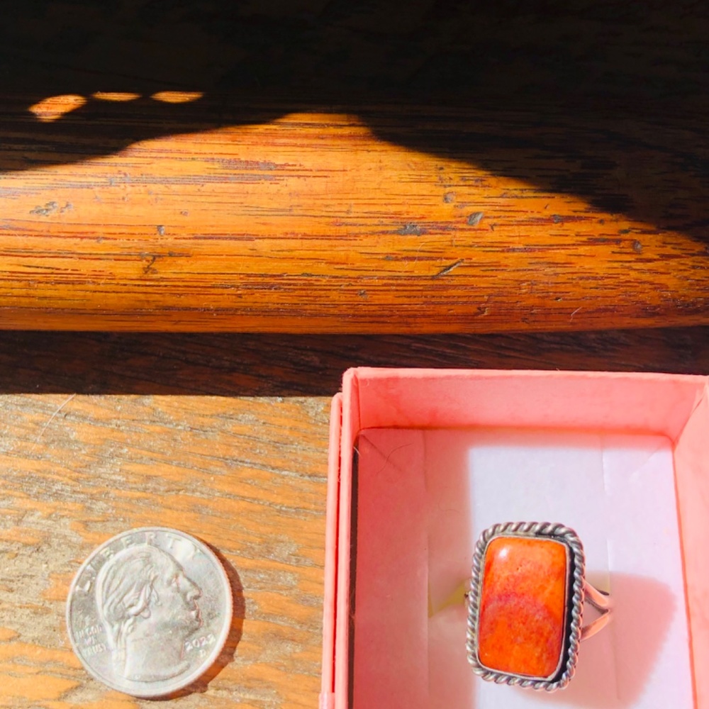 Navajo Sterling Silver Spiny Oyster - Picture 8 of 16